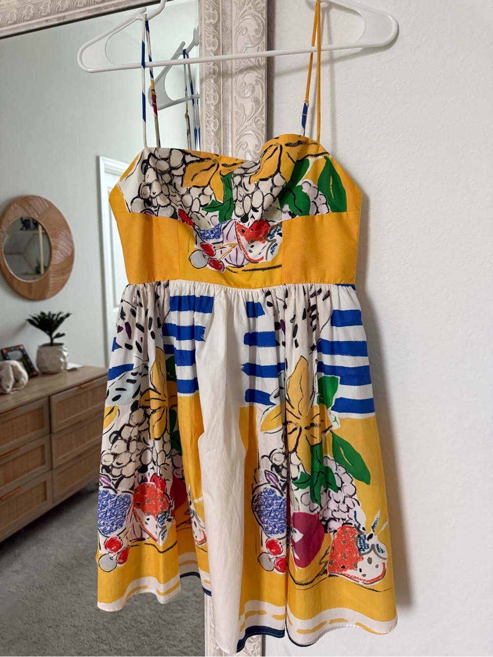 Zara women’s summer dress - Picture 3 of 4